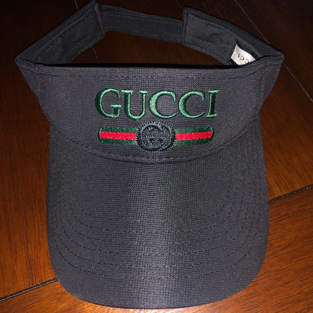 GUCCI Visor never worn, one size